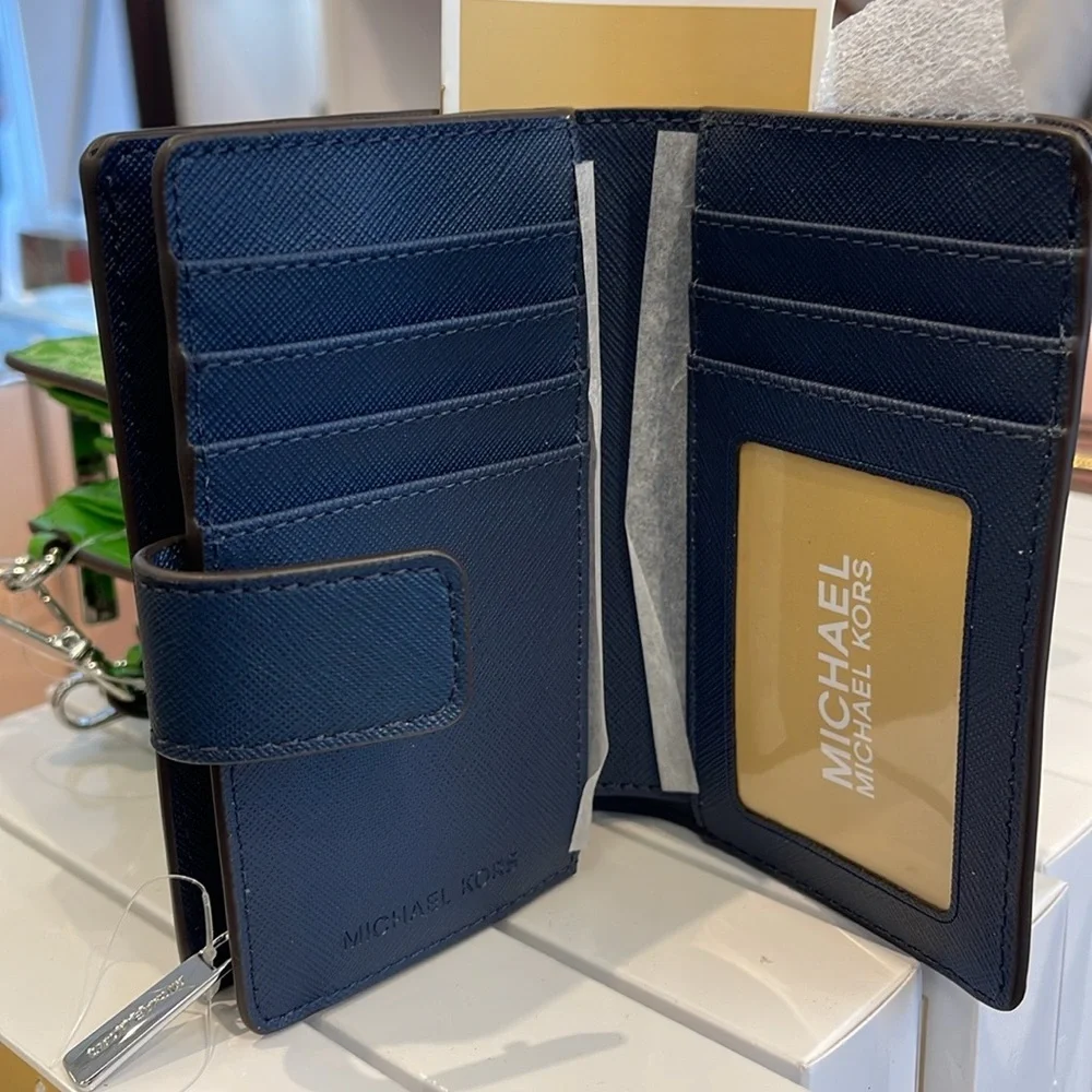 Michael Kors stylish navy